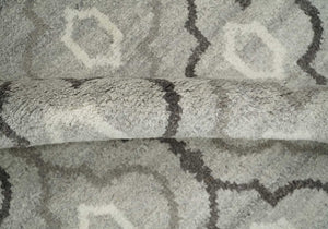 Modern Trellis Channel 6x8 Silver and Brown Natural Wool Hand Woven Rug