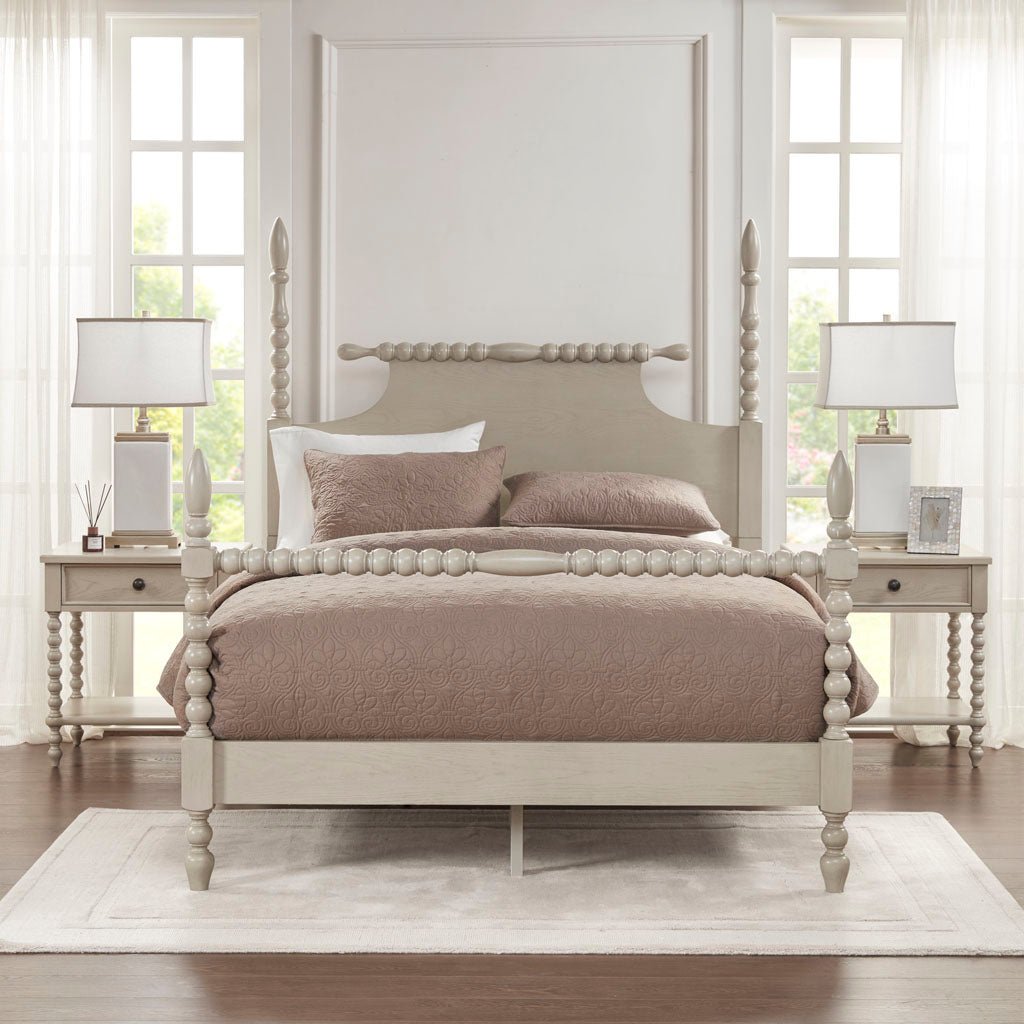Nightstand with 1 Drawer and Turned Legs - Nightstands