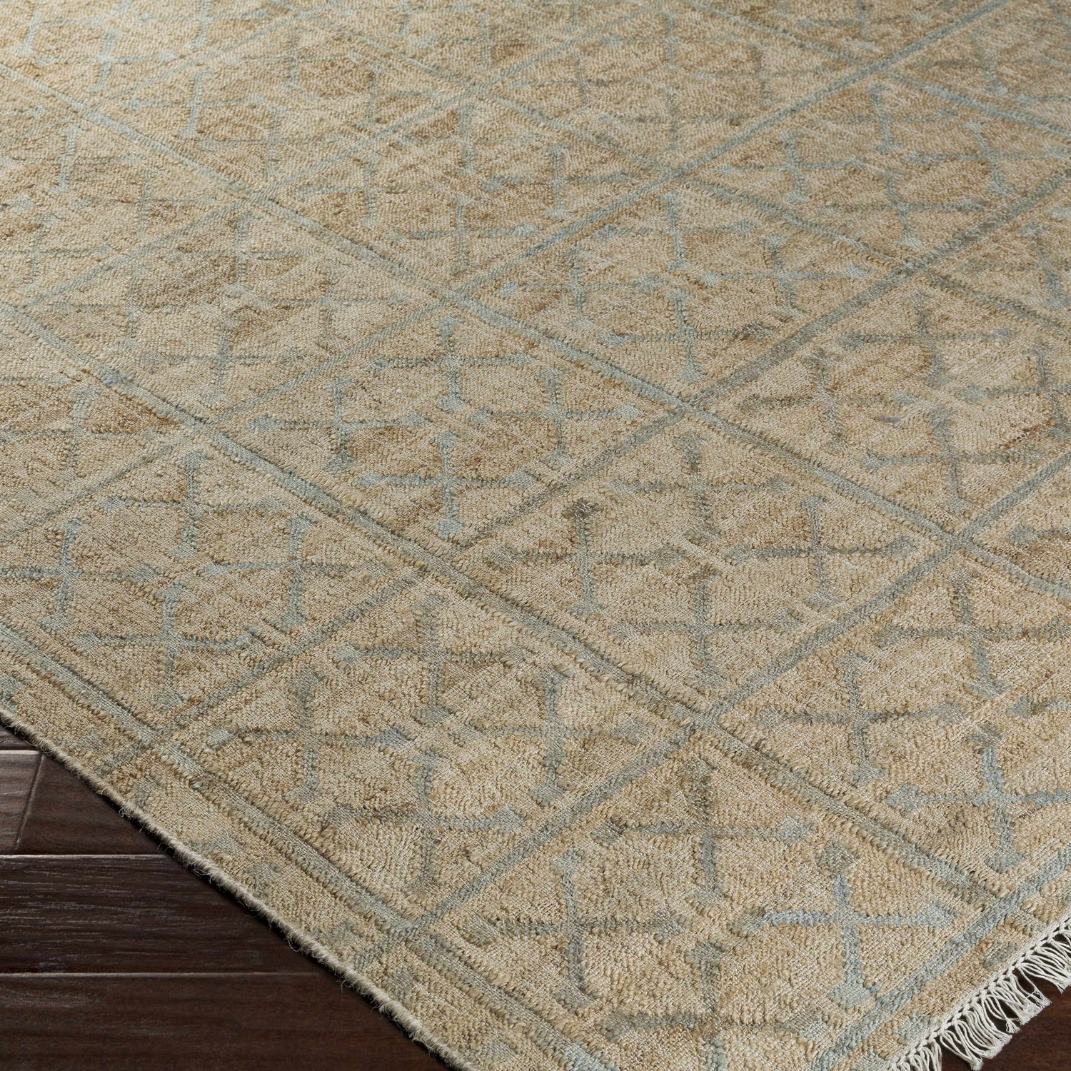 Rice Dusty Sage Fringed Jute Carpet