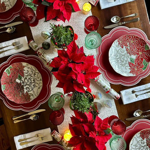 NURTURE RED SCALLOPED FAUX LEATHER PLACEMAT