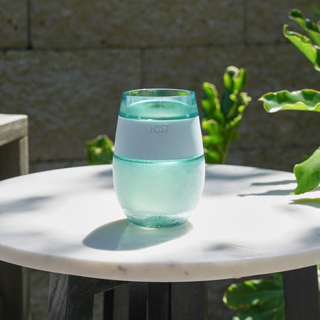 Wine-freeze™-translucent-ice-blue-host®-Wine-Glasses