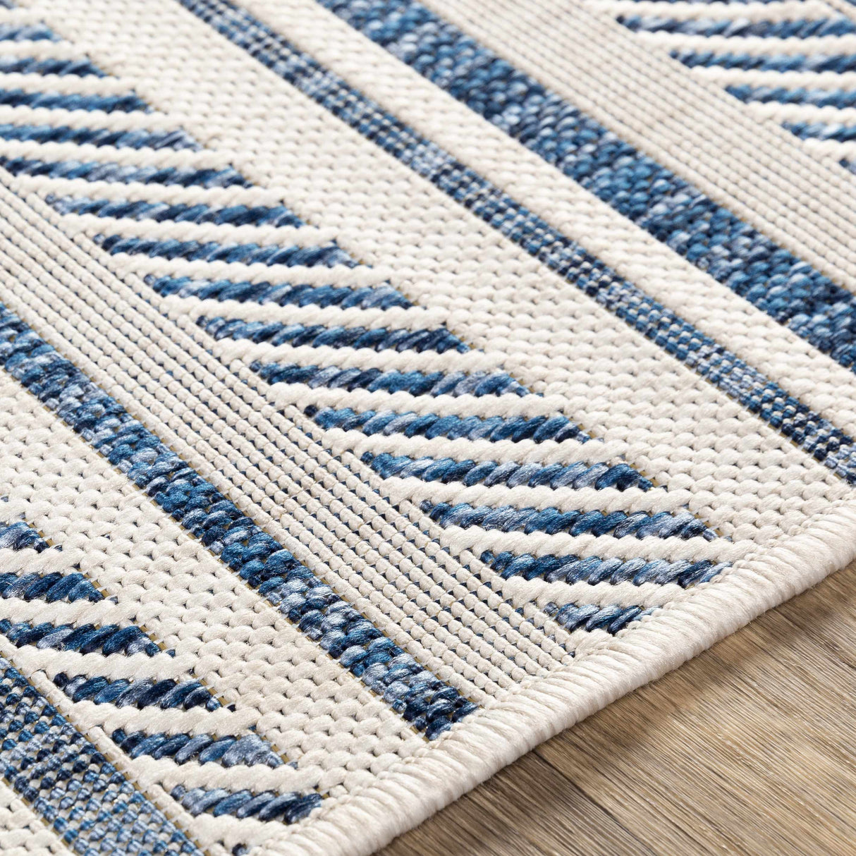Olin White&Blue Striped Nordic Rug
