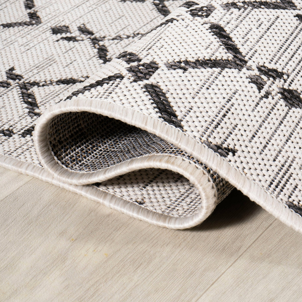 Ourika Moroccan Geometric Textured Weave Indoor/Outdoor Round Area Rug - Tuesday Morning - Area Rugs