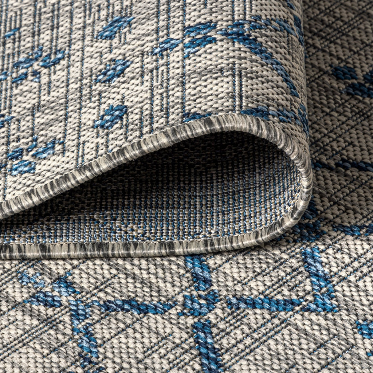 Ourika Moroccan Geometric Weave Indoor/Outdoor Area Rug - Tuesday Morning - Area Rugs