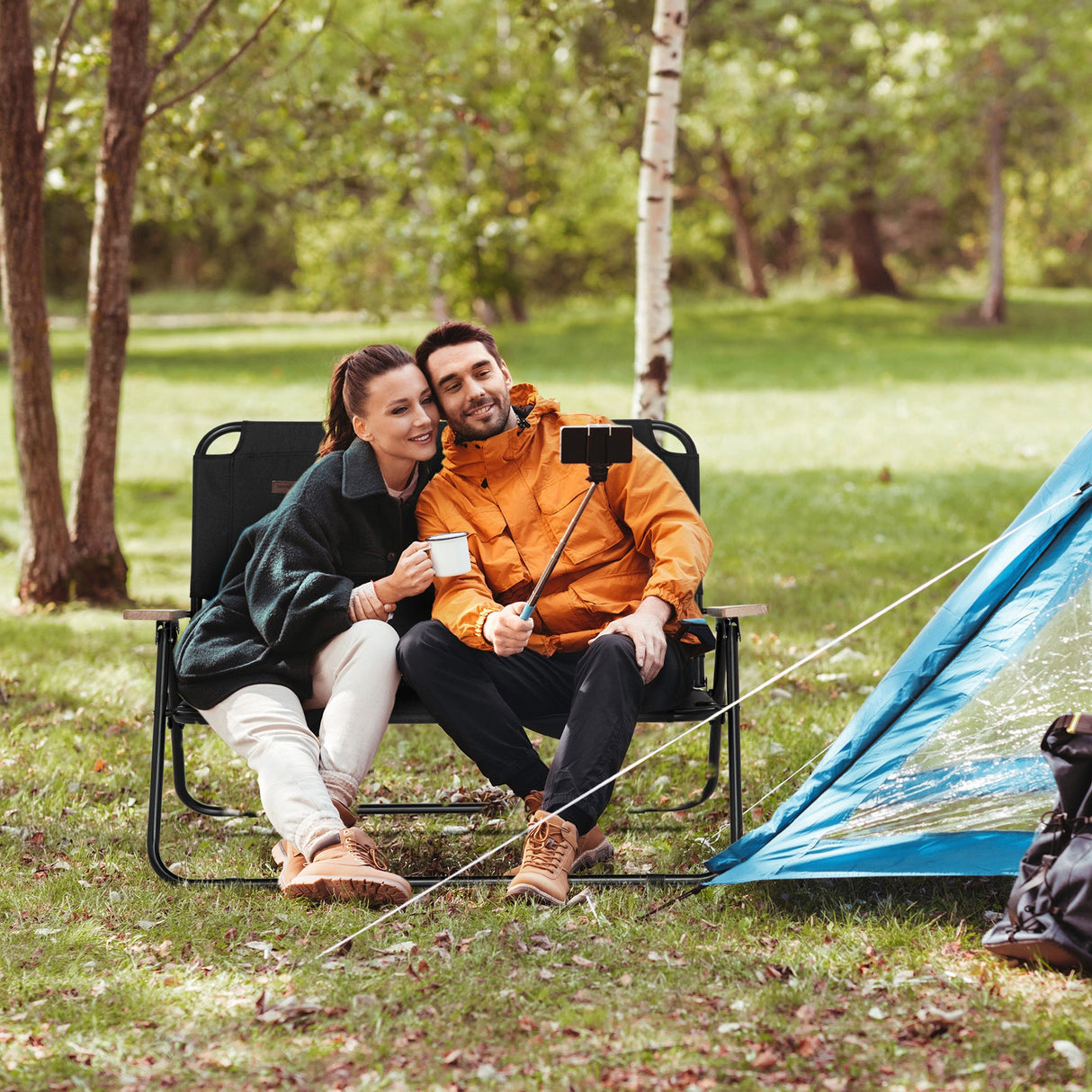 Outsunny double folding camping chair, loveseat for 2 adults, portable camping couch, black - Tuesday Morning - Outdoor Chairs