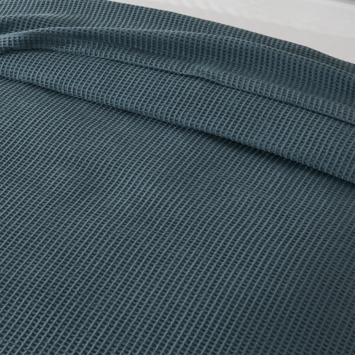 Patina Vie Maison Blankets Solid Cotton Waffle Weave Blanket