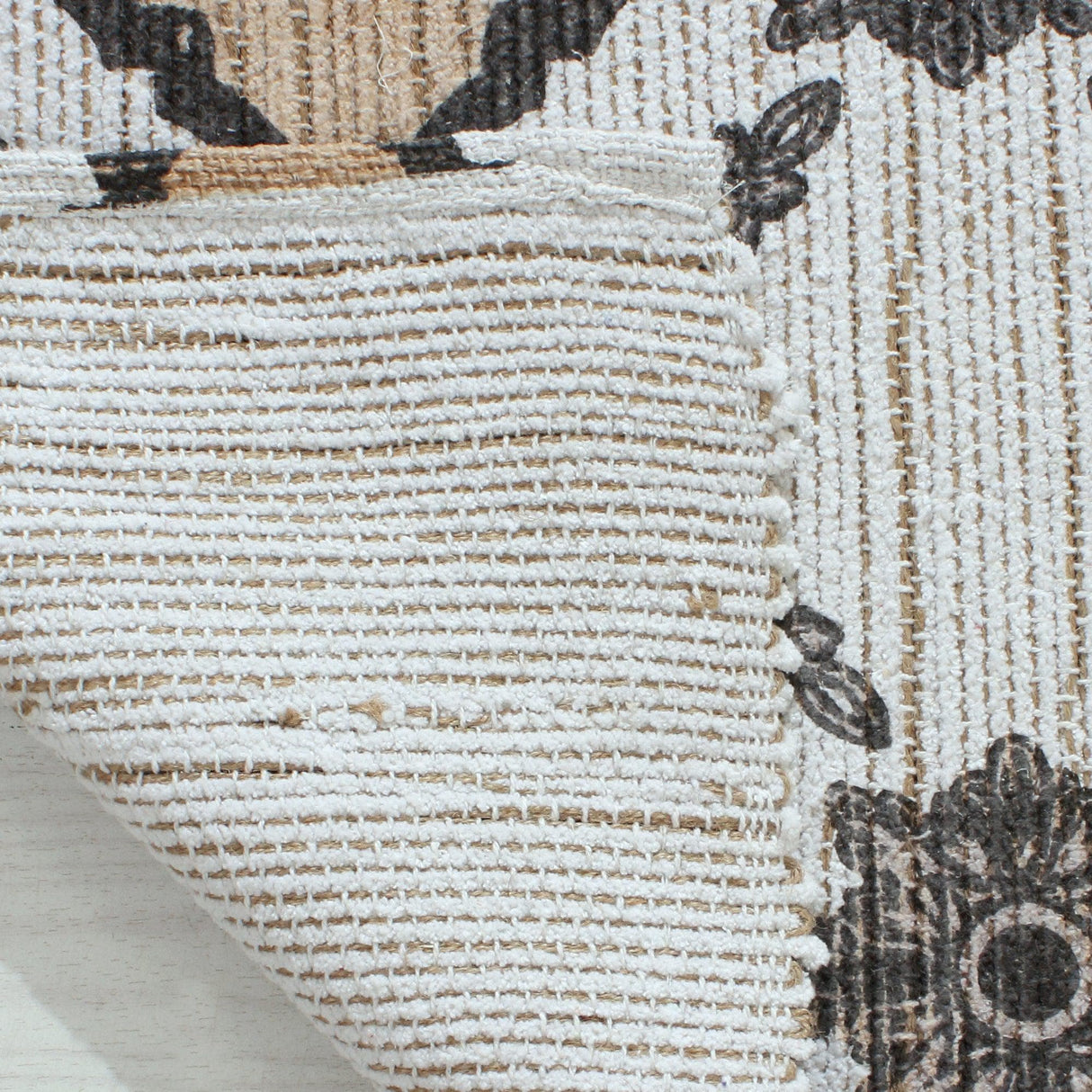 Patina Vie Maison Rugs Hand Tufted Cotton/Jute Flatweave Boho Rug
