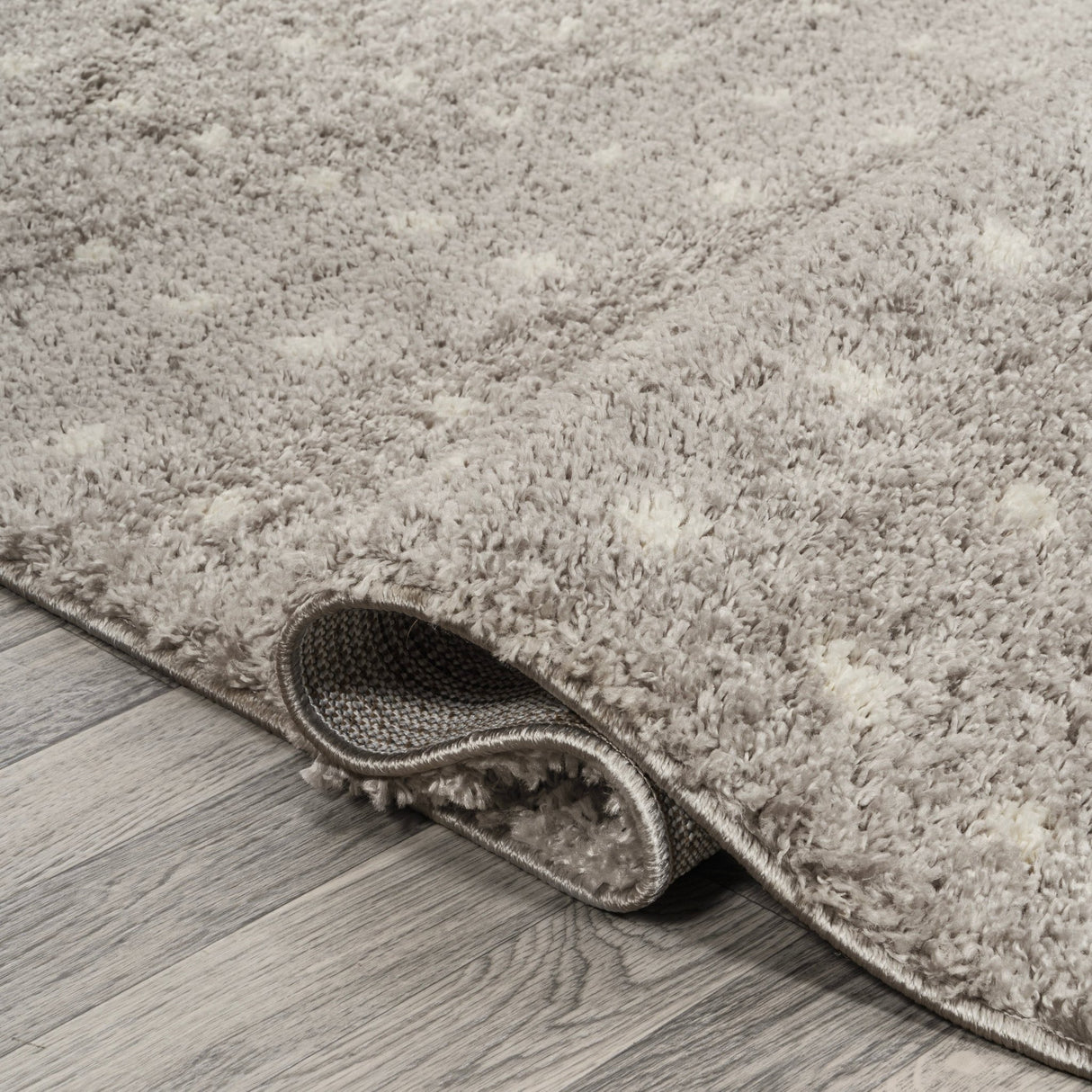Pele Modern Geometric Dot Shag Area Rug - Tuesday Morning - Area Rugs