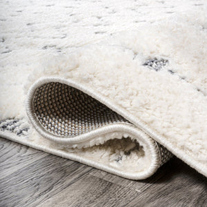 Pia Moroccan Trellis Plush Carved Area Rug - Tuesday Morning - Area Rugs