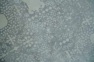 Premium Style Gray and Ivory Traditional Ikat Large design 5.6x8 Hand loom Wool and Viscose Area Rug