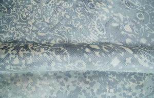 Premium Style Silver and Gray Traditional Medallion 5x8 Hand loom Viscose Area Rug