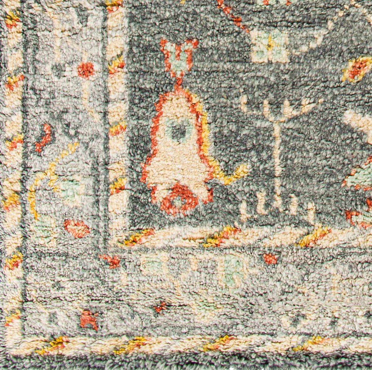 Prosperidad Handmade Wool Rug - Clearance