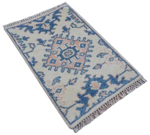 Quick Ship 2x3 Traditional Style Ivory And Blue Hand Knotted Wool Rug