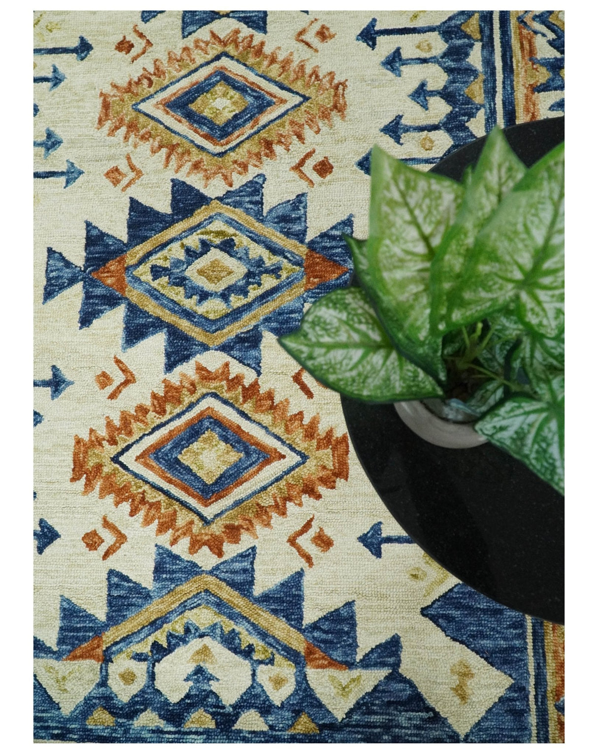 Quick Ship Hand Tufted 8x10 Blue And Beige Southwestern Wool Rug