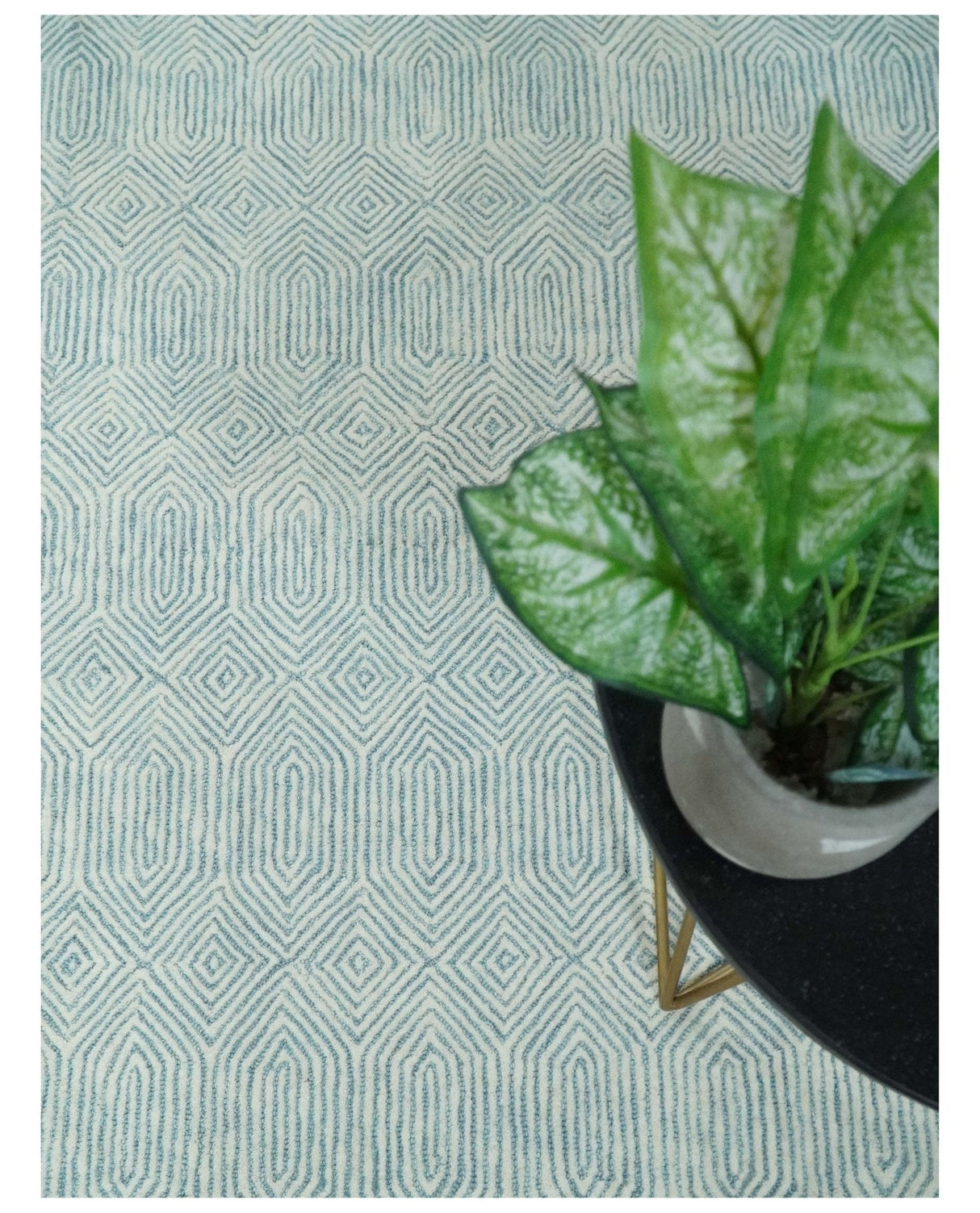 Quick Ship Teal And Ivory Modern Contemporary Hand Tufted 5x8 Wool Rug