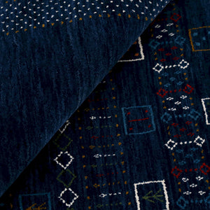 Blue Center Pattern Hand Loomed Wool Area Rug