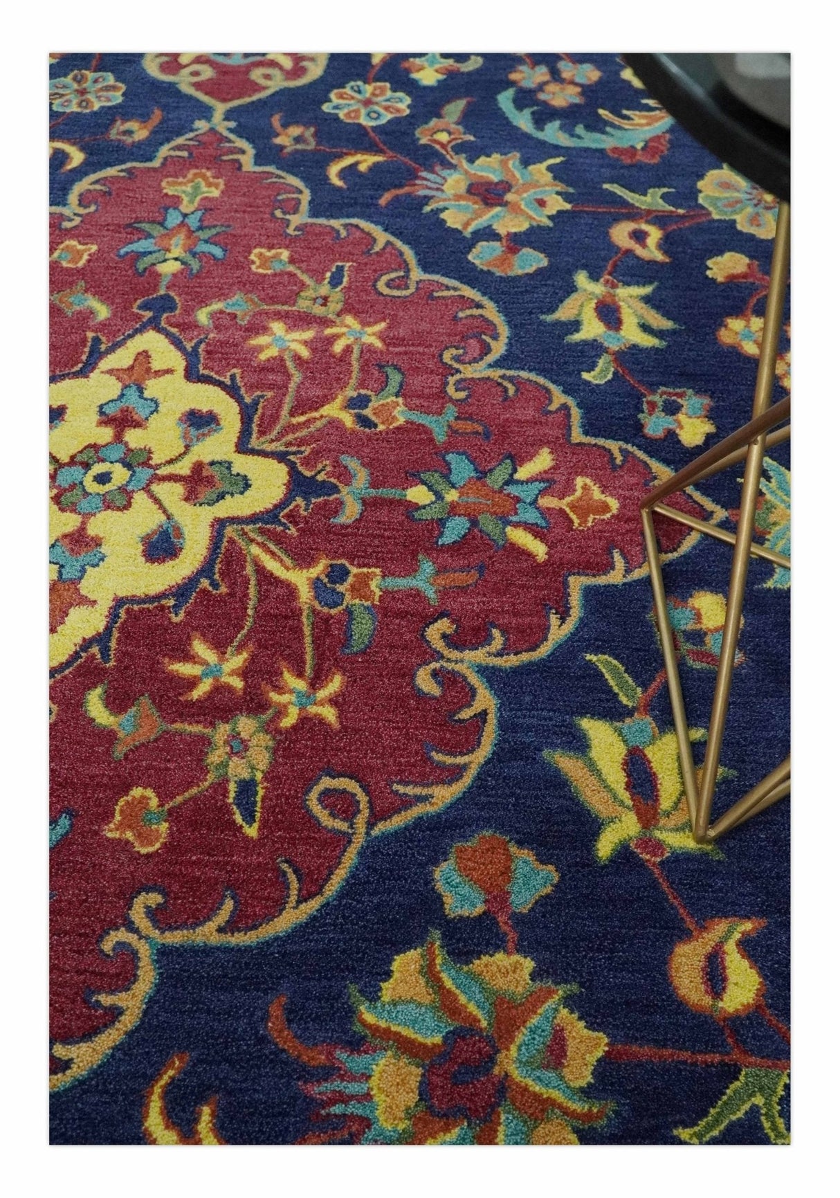 Ready to Ship Red And Blue Traditional Design Hand Tufted 8x10 Wool Rug