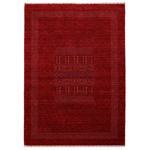 Red Center Pattern Hand Loomed Wool Area Rug
