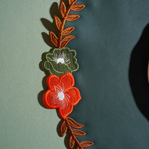 JASMINE DARK GREEN ROUND FAUX LEATHER PLACEMAT (Set Of 4)