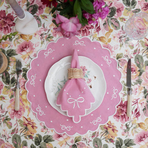 Ribbia Pink Round Fabric Placemat & Napkin Set