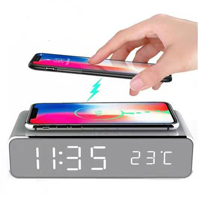 LED-Alarm-Clock-with-Wireless-Charger-and-USB-Port-