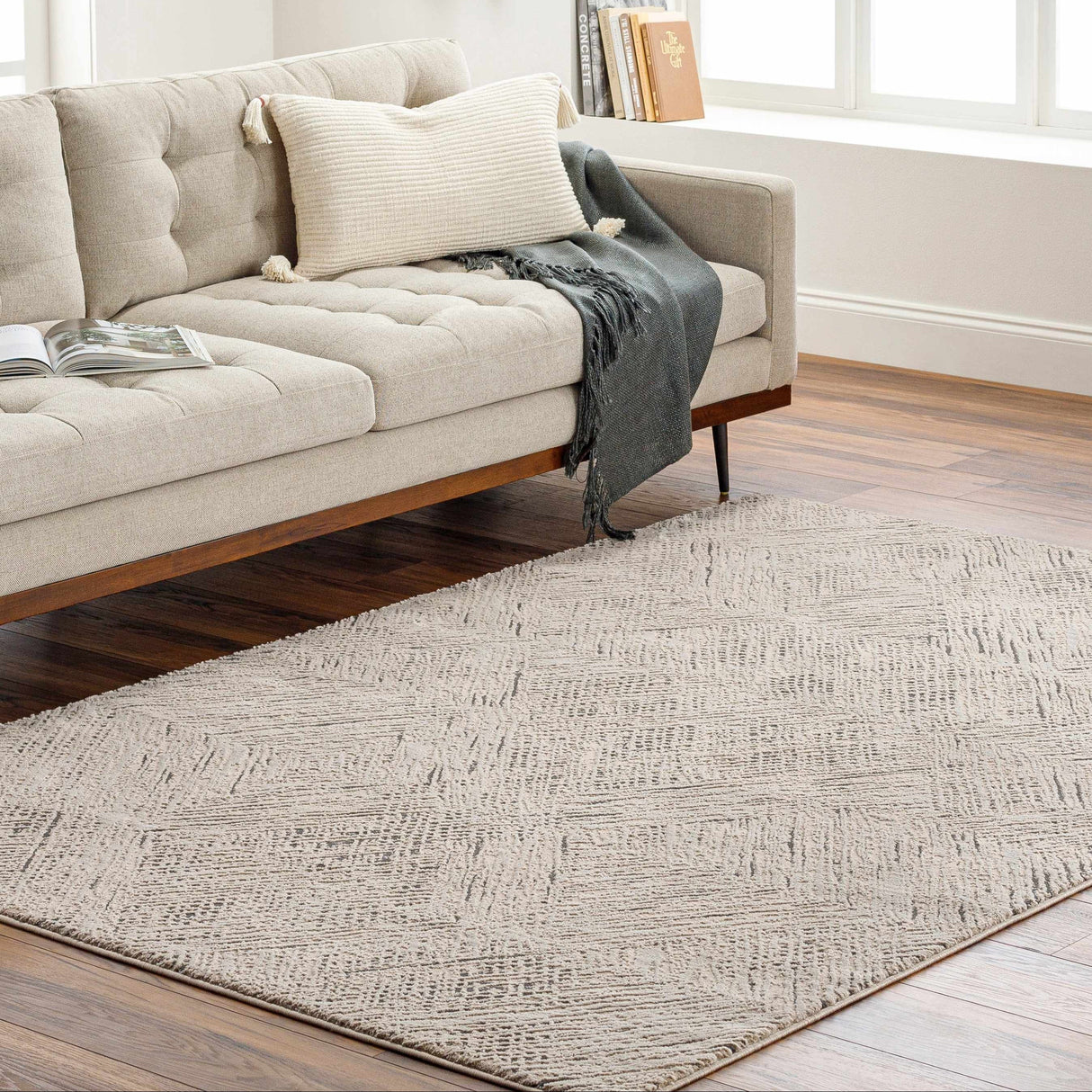 Garza Diamond Textured Washable Rug