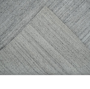Modern Shaded Silver Gray 5x7 Blended Bamboo Silk Flatwoven Area Rug