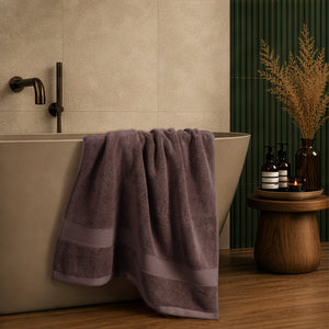 SIENA Turkish Cotton Jumbo Bath Towel – 700 GSM Luxury 30 x 56"