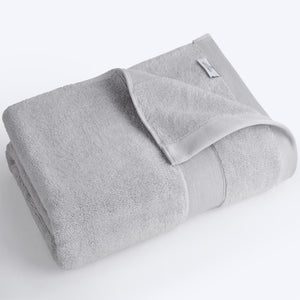 SIENA Turkish Cotton Jumbo Bath Towel – 700 GSM Luxury 30 x 56"