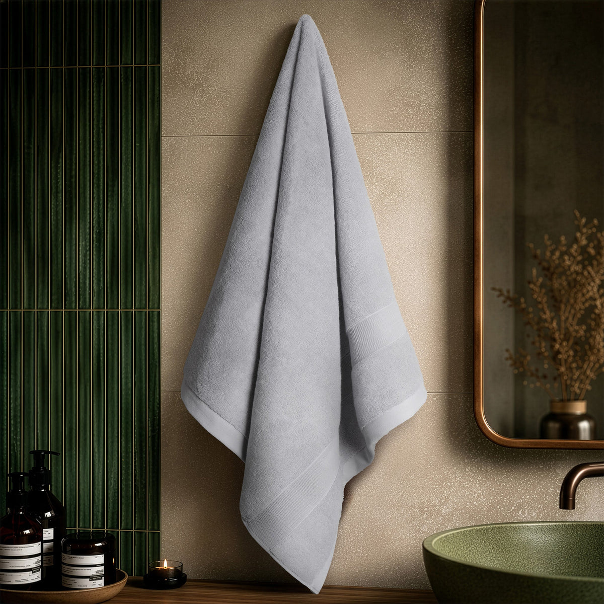 SIENA Turkish Cotton Jumbo Bath Towel – 700 GSM Luxury 30 x 56"