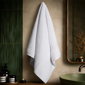 SIENA Turkish Cotton Jumbo Bath Towel – 700 GSM Luxury 30 x 56"