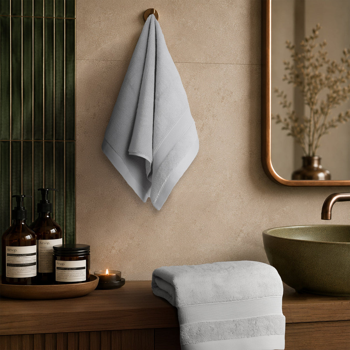 SIENA Wholesale Luxury 100% Turkish Cotton Hand Towels – 700 GSM, Case Pack of 42