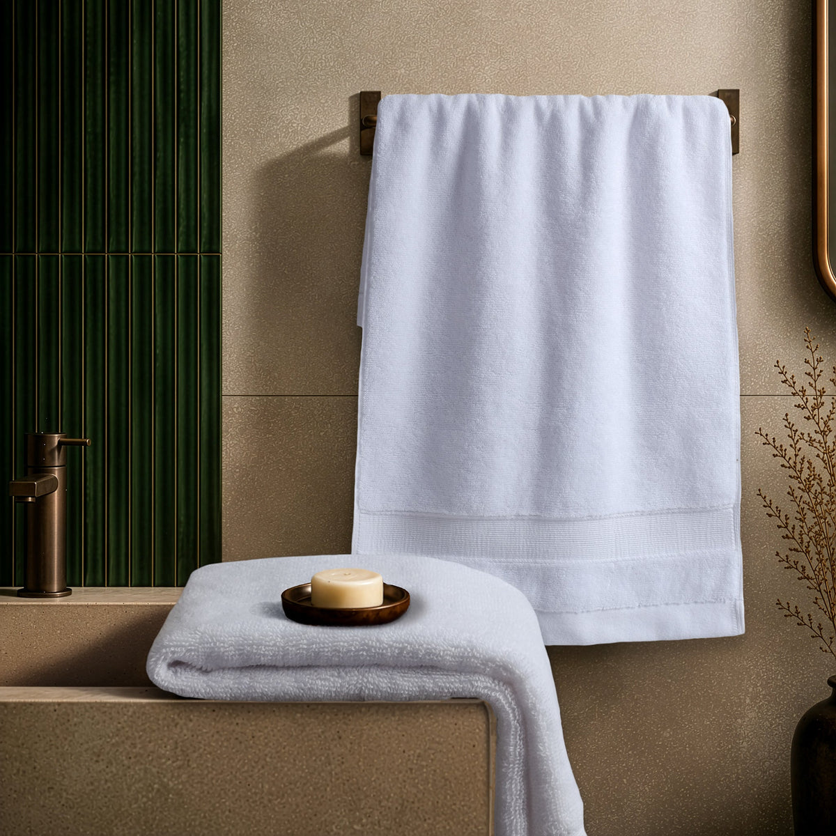 SIENA Wholesale Luxury 100% Turkish Cotton Hand Towels – 700 GSM, Case Pack of 42
