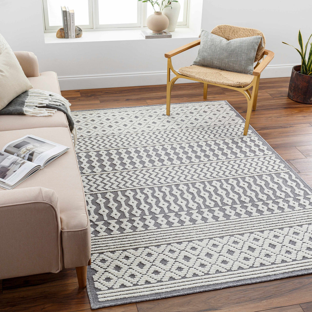Drago Gray 3D Area Rug - Clearance