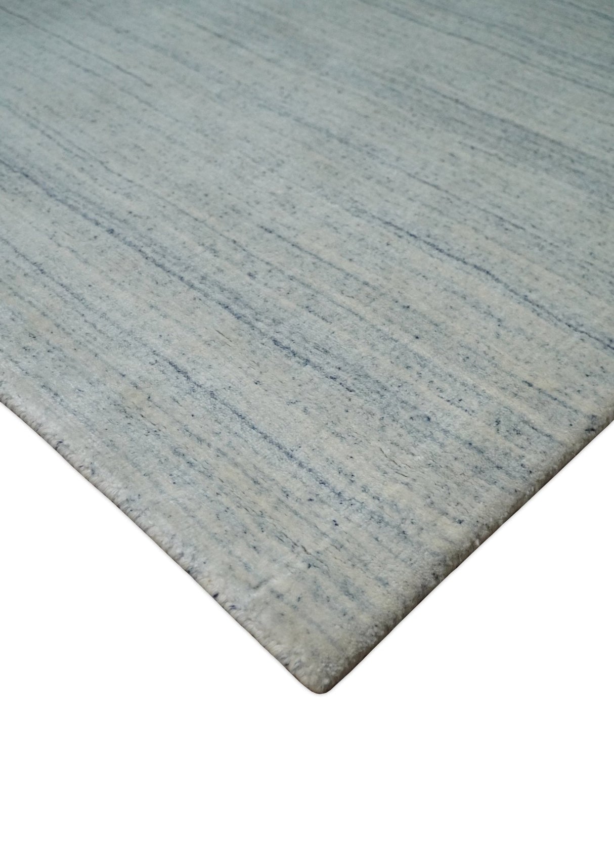 Modern Solid Silver and White  5x7 Blended Wool Hand woven Area Rug