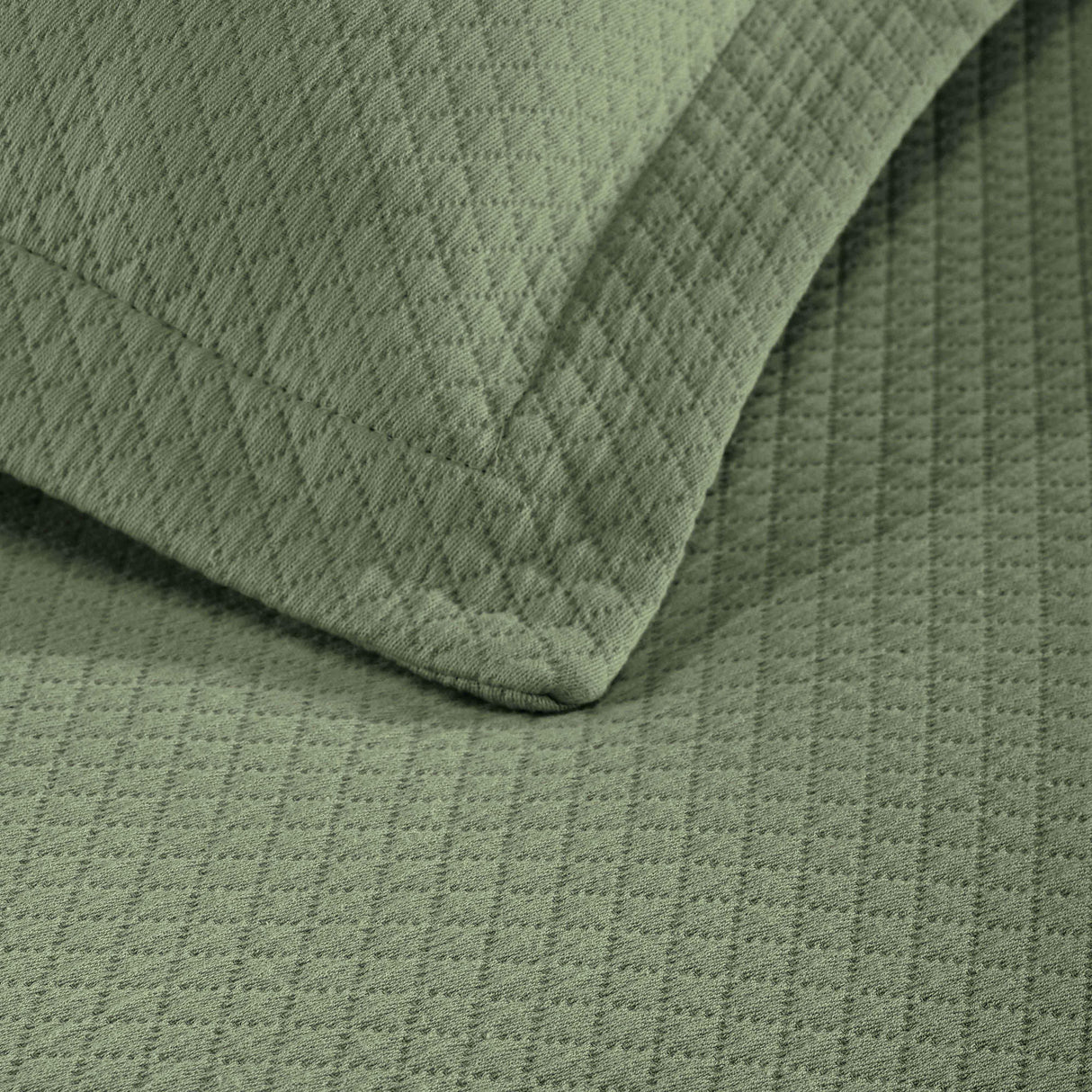 Solitaire Jacquard Matelassé Cotton Diamond Solitaire Bedspread Set - Bedspread by Superior Brand