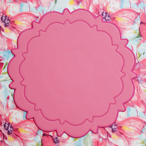 SOLSTICE PINK SCALLOPED FAUX LEATHER PLACEMAT
