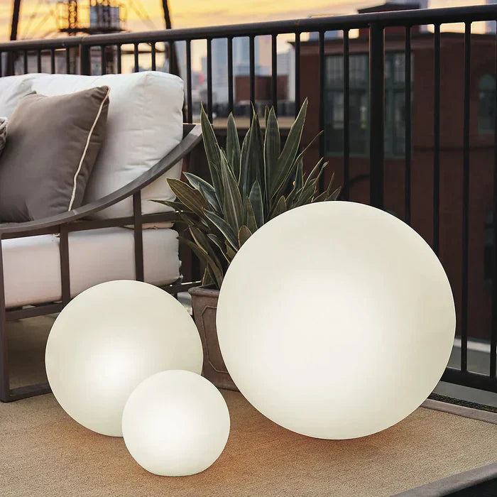 Modern PE Globe Outdoor Garden Light LED Rechargeable 16-Color IP55