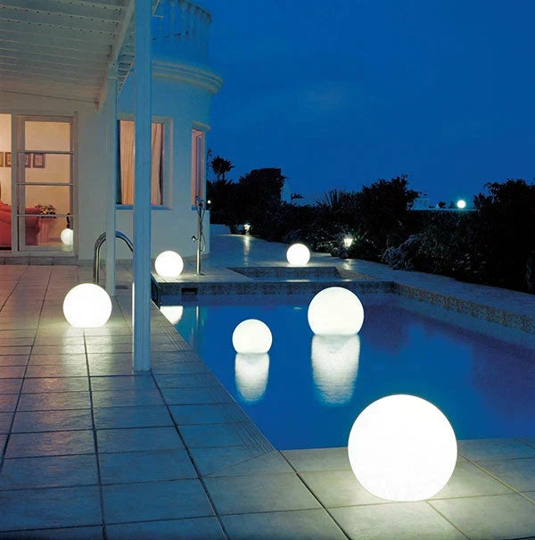 Modern PE Globe Outdoor Garden Light LED Rechargeable 16-Color IP55