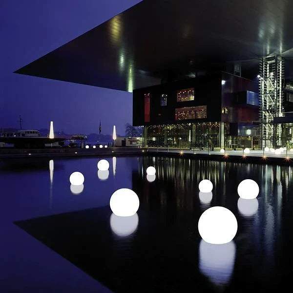 Modern PE Globe Outdoor Garden Light LED Rechargeable 16-Color IP55