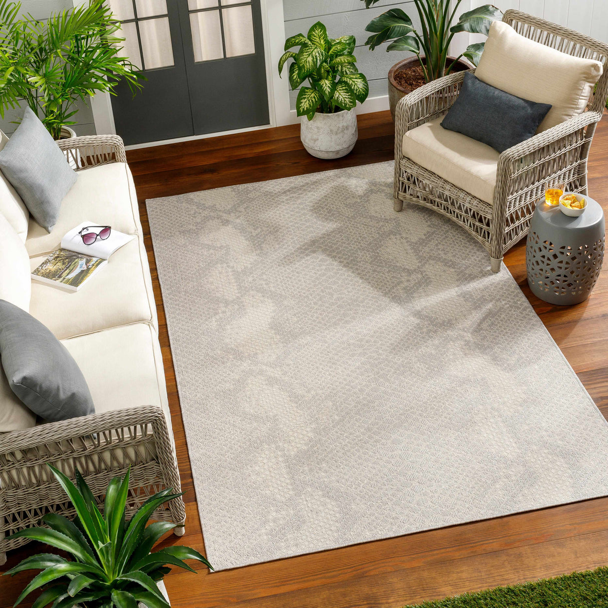 Estee Cream Snake-Patterned Area Rug - Clearance