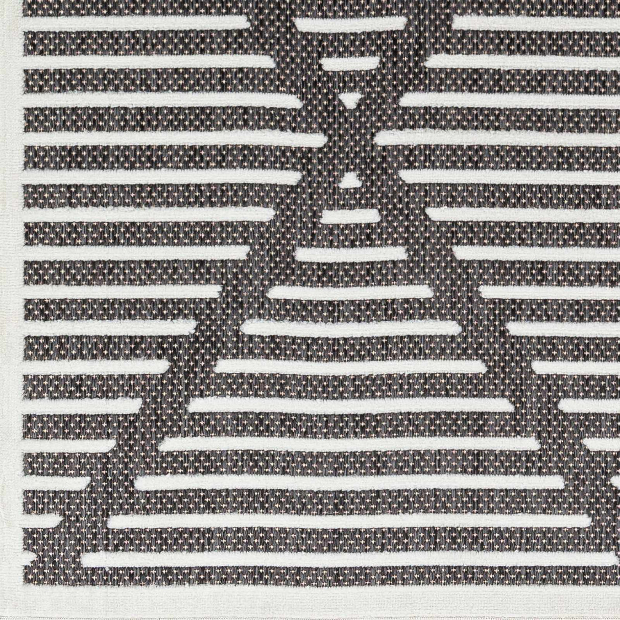 Anah 3D Black Outdoor Rug