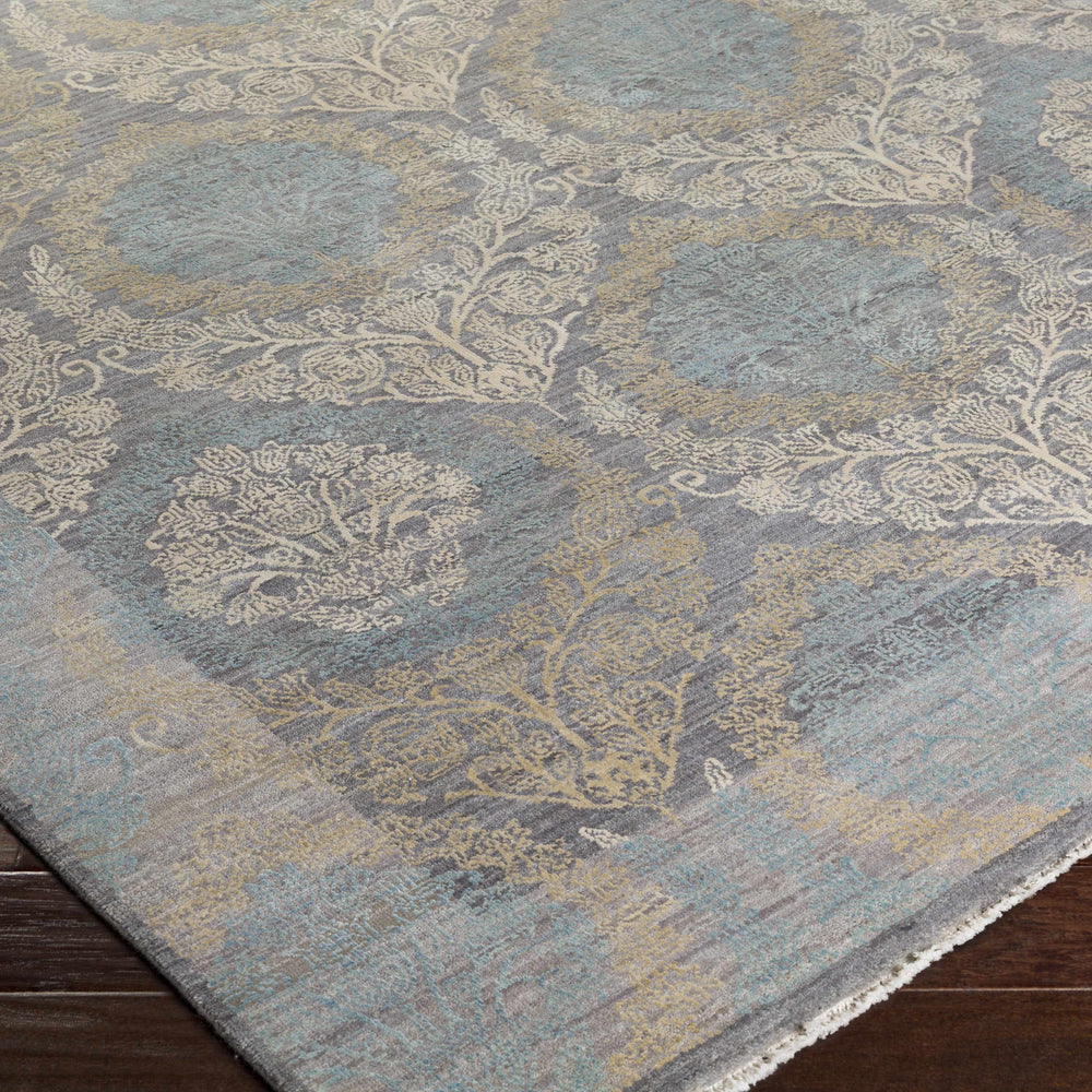 Kwint Area Rug