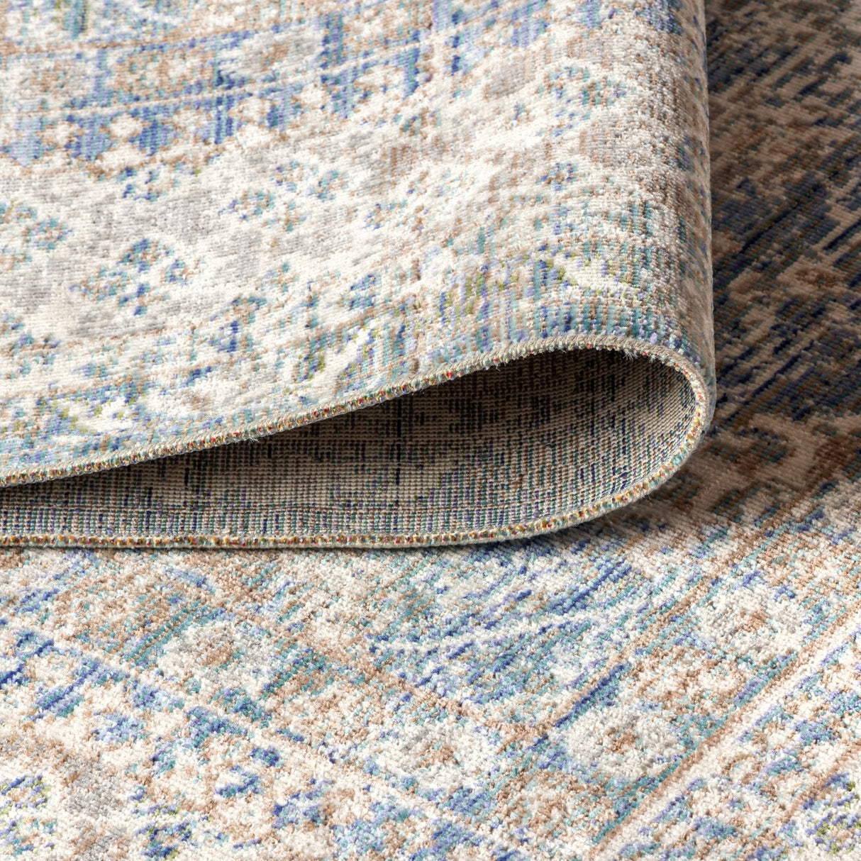 Stirling English Country Argyle Area Rug - Tuesday Morning - Area Rugs