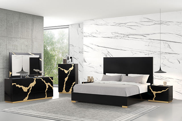 Goldsberg - E.King Bed