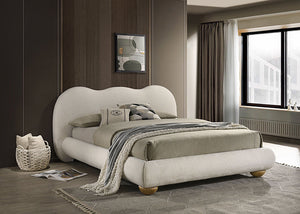 Finamore - E.King Bed