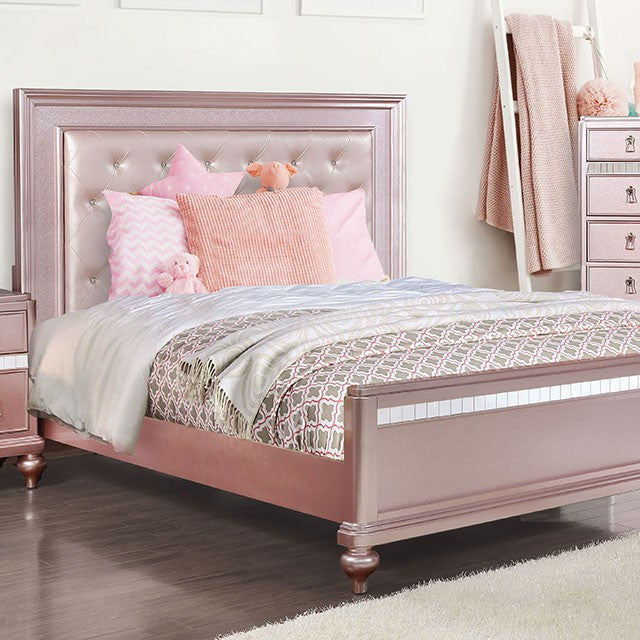 Avior - 4 Pc Queen Bedroom Set