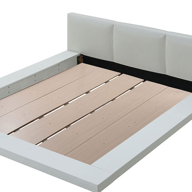 Christie - 5 Pc Queen Bedroom Set