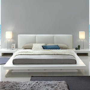 Christie - 5 Pc Queen Bedroom Set