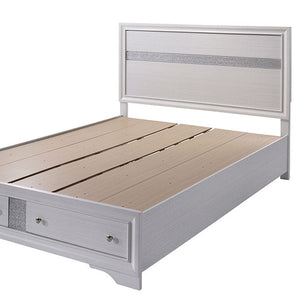 Chrissy - 4 Pc Queen Bedroom Set